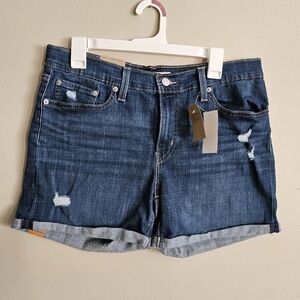 Levi's Mid-Length Shorts Size 31 NWT Minor Distressing Hypersoft